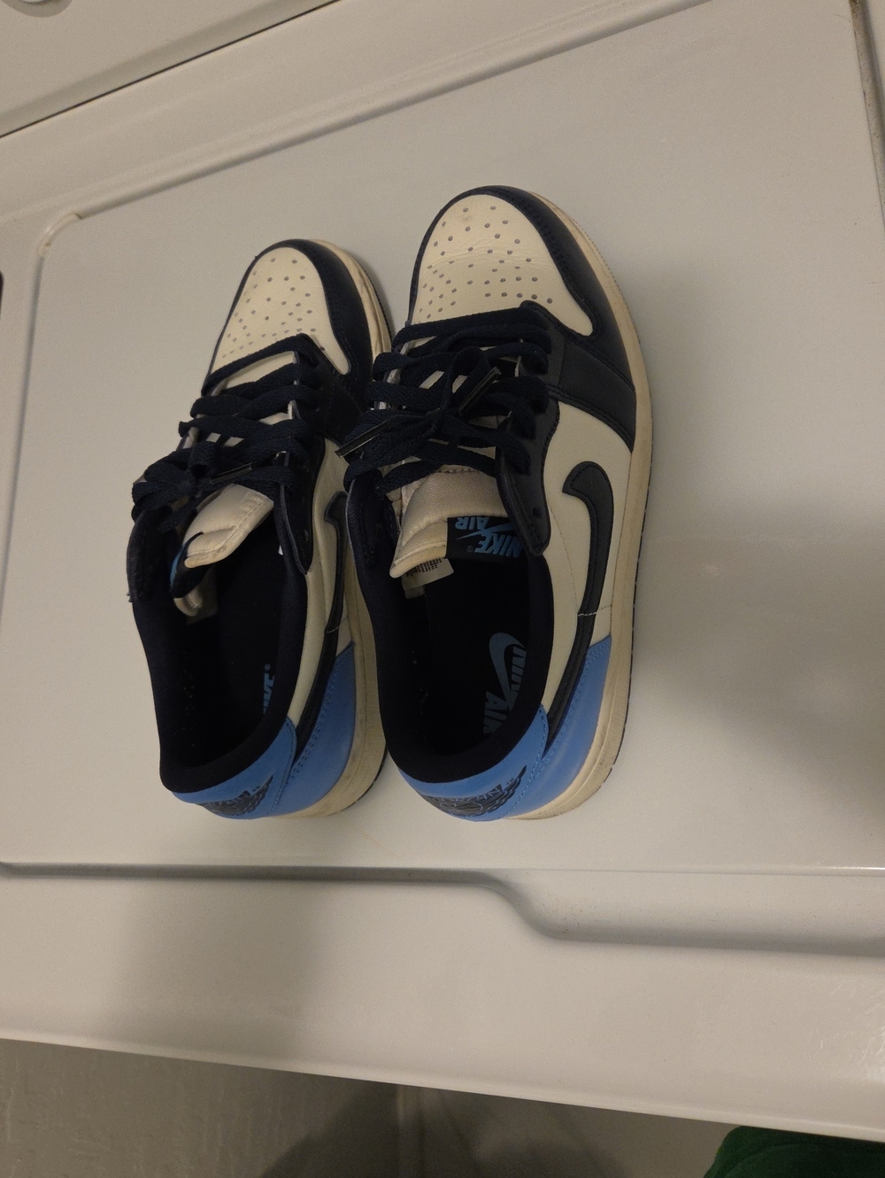 Nike JORDAN 1 MENS SIZE 7